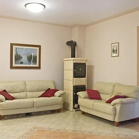 Parlov 罗戈兹尼察